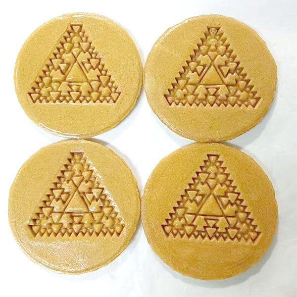 KGAME Dalgona Cookie Tin (Mega Triangle & Umbrella) Season 2 #DalgonaChallenge - Image 5